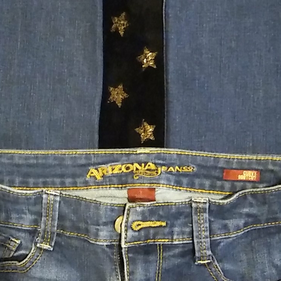 Jeans - Picture 2 of 3